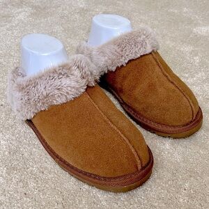Eddie Bauer Suede Slippers Women’s 7 Brown Leather/Gray Trim Cozy Faux Fur Warm